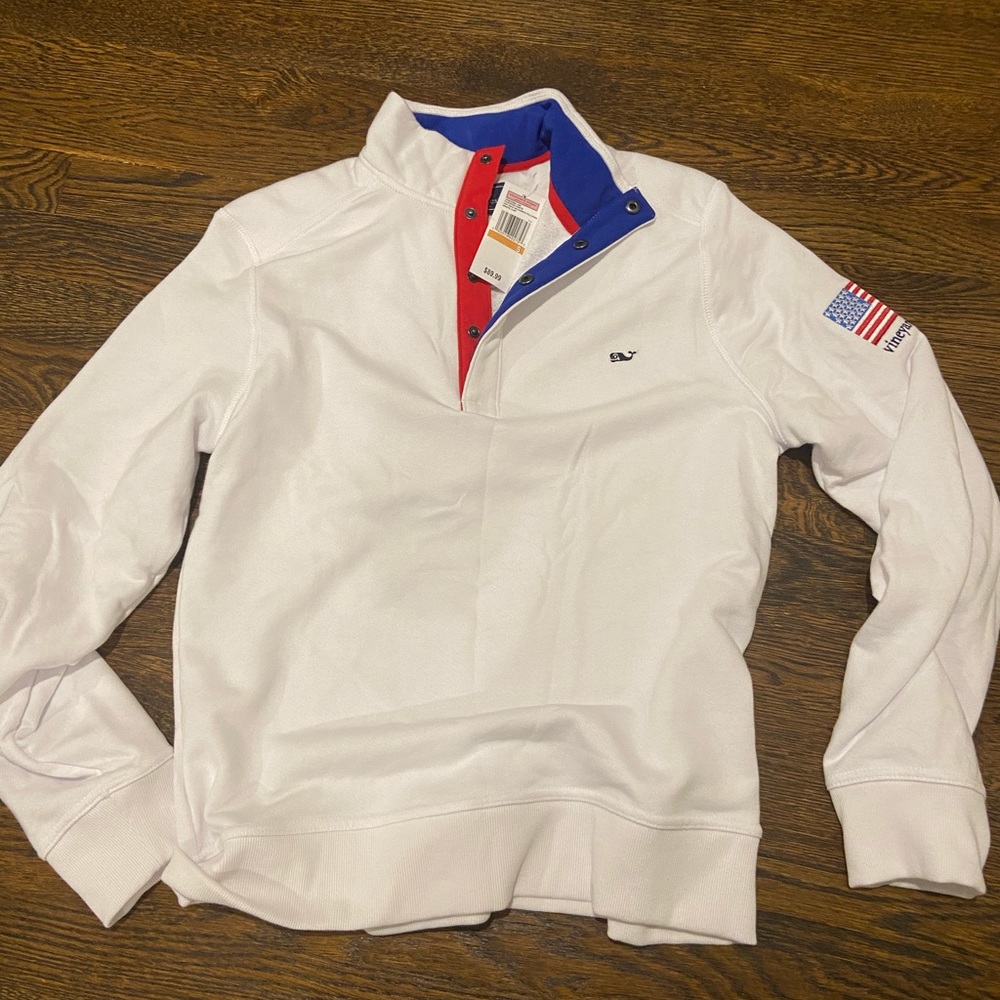 VineyardVines USA snap pullover.  Brand new NWT